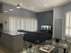 Cosy 4 Bedroom Home with Spa Quiet Location - Image 2
