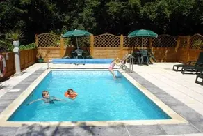 Hedgehog Lodge - Luxury Lodge with private hot tub - Image 5