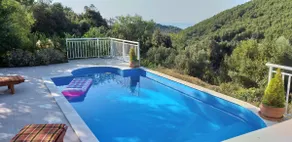 Mediterranean stone house - Image 3