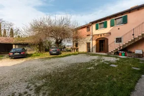 Villa in the Garda countryside - Image 4