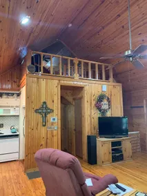 Lake Whitney Log Cabin Secluded & Cozy Log Cabin - Image 3