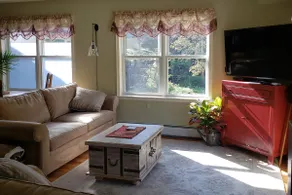 DWG Mountain Oasis-Private Apt w/Frog Pond - Image 4