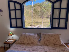 Lake Cottage - Image 3