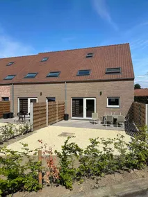 THE 77 work or holiday new home - Image 2