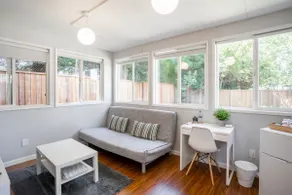 Mid Century Modern Guesthouse - Image 2