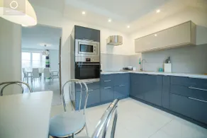 Bazylia apartment with fireplace and balcony - Image 5