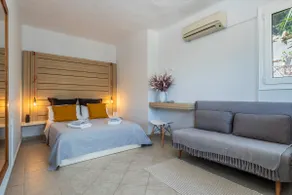 Cozy studio for 2 near city and beach - Image 3