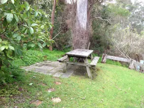 Tranquil cottage overlooking inlet - Image 4