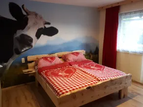A large vacation home with lots of entertainment - Image 3