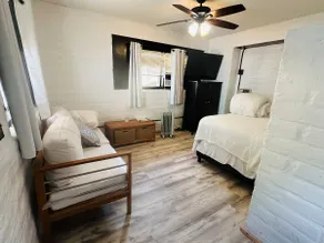 Privte entrance Studio w/jczzi Wi-Fi 10 min 2 twn - Image 2