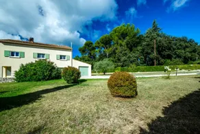 Lovely house in the Luberon with a pool in a charming location. - Image 3