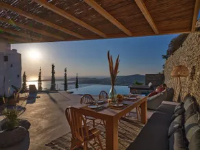 Infinity sea view cosy villa with private pool - Image 3