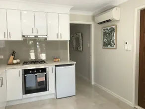Private Self Contained Unit in The Whitsundays - Image 5
