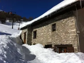 Chalet on the slopes in Val d'Isère - Image 2