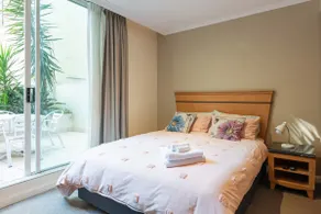 1 bed room unit in 4 1/2 * hotel free parking - Image 3