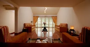 Town House - Image 2