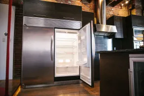 WestBrick Luxury Loft - Image 5