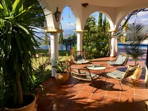 Villa with stunning seaviews (max 4 adults) - Image 4