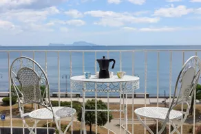Miracapri Terrace - Image 4