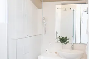 Porto Vecchio: One-bedroom flat with balcony - Image 3