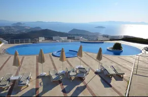 Breathtaking View in an Isolated Place: Private Terrace - Image 5