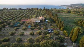 Hidden cottage, private beach access and sea view. - Image 3
