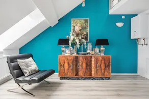 Sunny Refurbished Loft next to Tivoli Park - Image 3