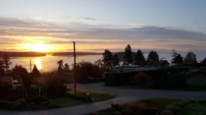 Clean, Warm, Cozy 1 Bedroom Suite with Ocean View - Image 3