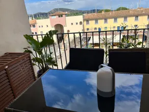 Beautiful duplex apartment of 50 m² facing south in the center of Port-Grimaud 2 - Image 4