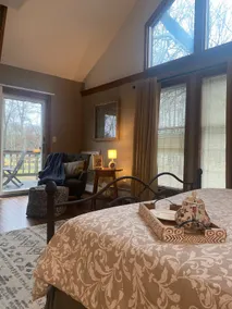 Cozy Quiet Back House - Image 2