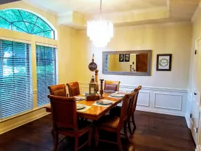 Waco Home-Away-From-Home - Image 5