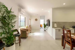 Good Life (entire house for rent) - Image 4