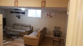 2 bedrooms, 1 living room in the basement - Image 5