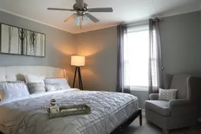 LUSH LIFE Deluxe Bay City Home *Close To Downtown - Image 2