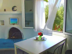 La Luna Blu Apartment \"Luna\", sea view, 500 meters from the beach - Image 4