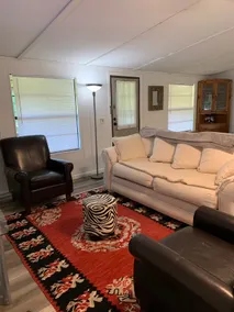 Ruby's Place - Image 5