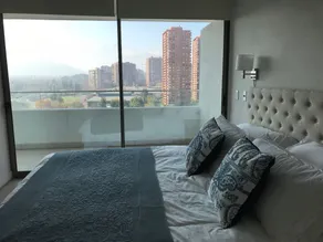 Great location steps from the Parque Arauco Mall - Image 2