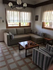 Daddy’s sea view house - Image 3