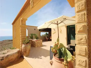 mediterranean baglio villa - Image 4