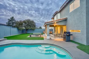 HUGE Big Family 6 bed Pool Home10min Vegas Strp! - Image 3