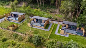 The Caswell bay hide out - Image 4