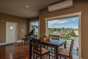 Luxury Penthouse Downtown Nanaimo - Image 3