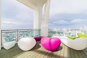 Extraordinary Solace Space @ Acqua with Netflix - Image 4