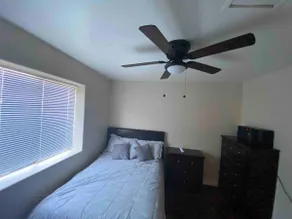 2 bedroom Condo Close to the Airport FREE KAYAK - Image 3