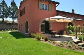 Chalet \"Azzurro\" avec vue sur les montagnes, piscine partagée & Wi-Fi - Image 3