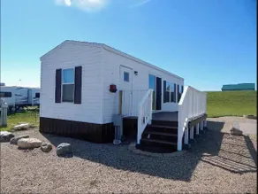 \"Founder's Retreat\" - Trailer & Bunk House - Ackerman Valley - Image 2