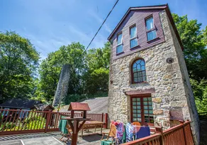 3 Bedroomed Engine House - Polgooth, Nr St Austell - Image 2