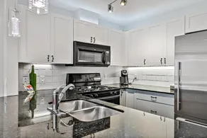 ⭐Two Hot Tubs⭐ 18 min 🚗 ➡️ BanffVillage ⛰️⛷Gas🔥Place - Image 4