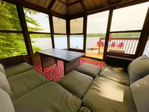 3-Bedroom Waterfront Cottage on a Quiet Lake - Image 3