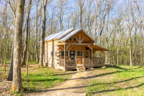 Towhee cabin at Driftless Creek - Image 5